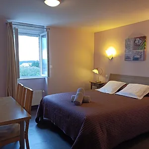 Bed & Breakfast Les Pierres Folles Francia